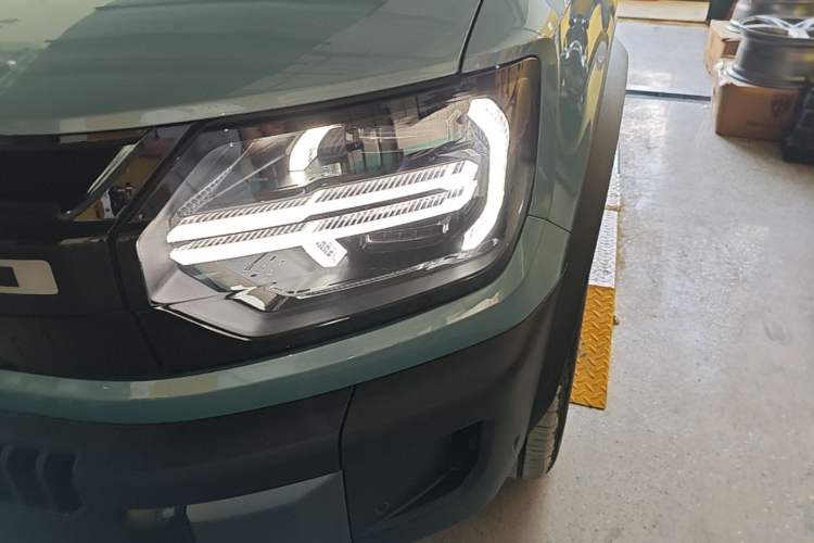 Used Ford Bronco 2026 Model Long Beach Range-Extended Version Left Front Headlight