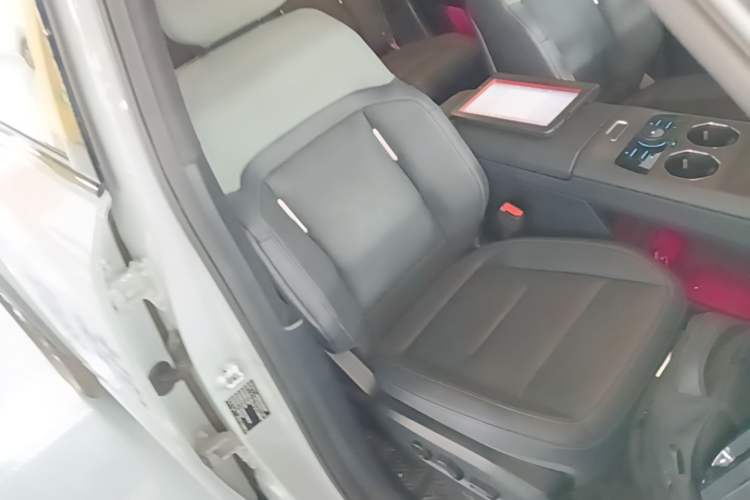 Used Ford Bronco 2026 Model Long Beach Pure Electric Right Front Seat