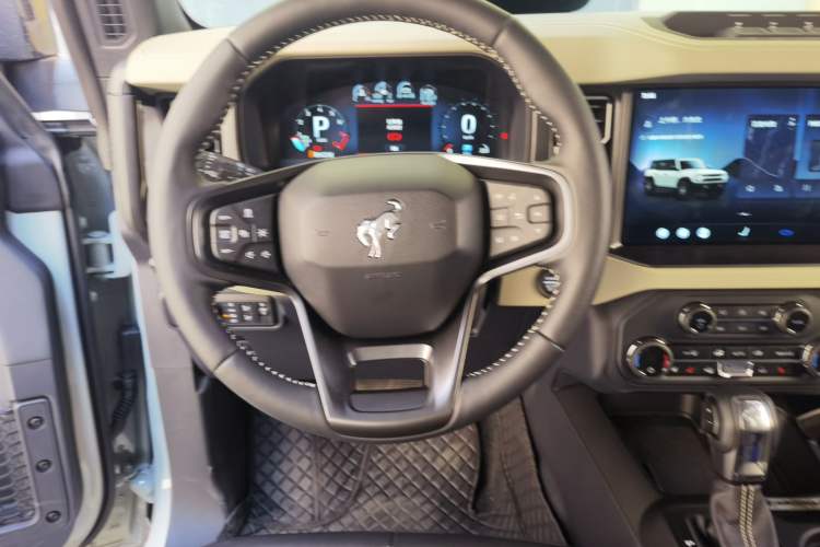 Used Ford Bronco 2026 Model, 2.3T, Changtan Big-Foot Off-Road Edition Steering Wheel