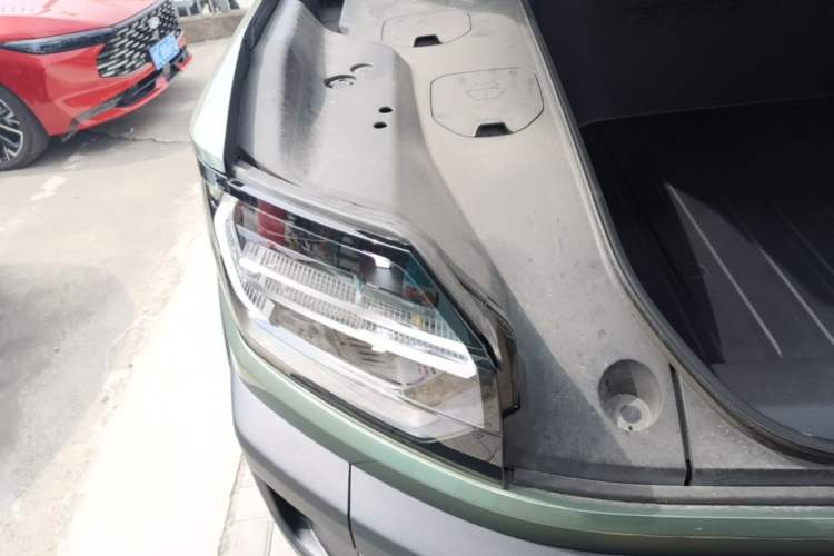 Used Ford Bronco 2026 Model Long Beach Pure Electric Right Front Headlight