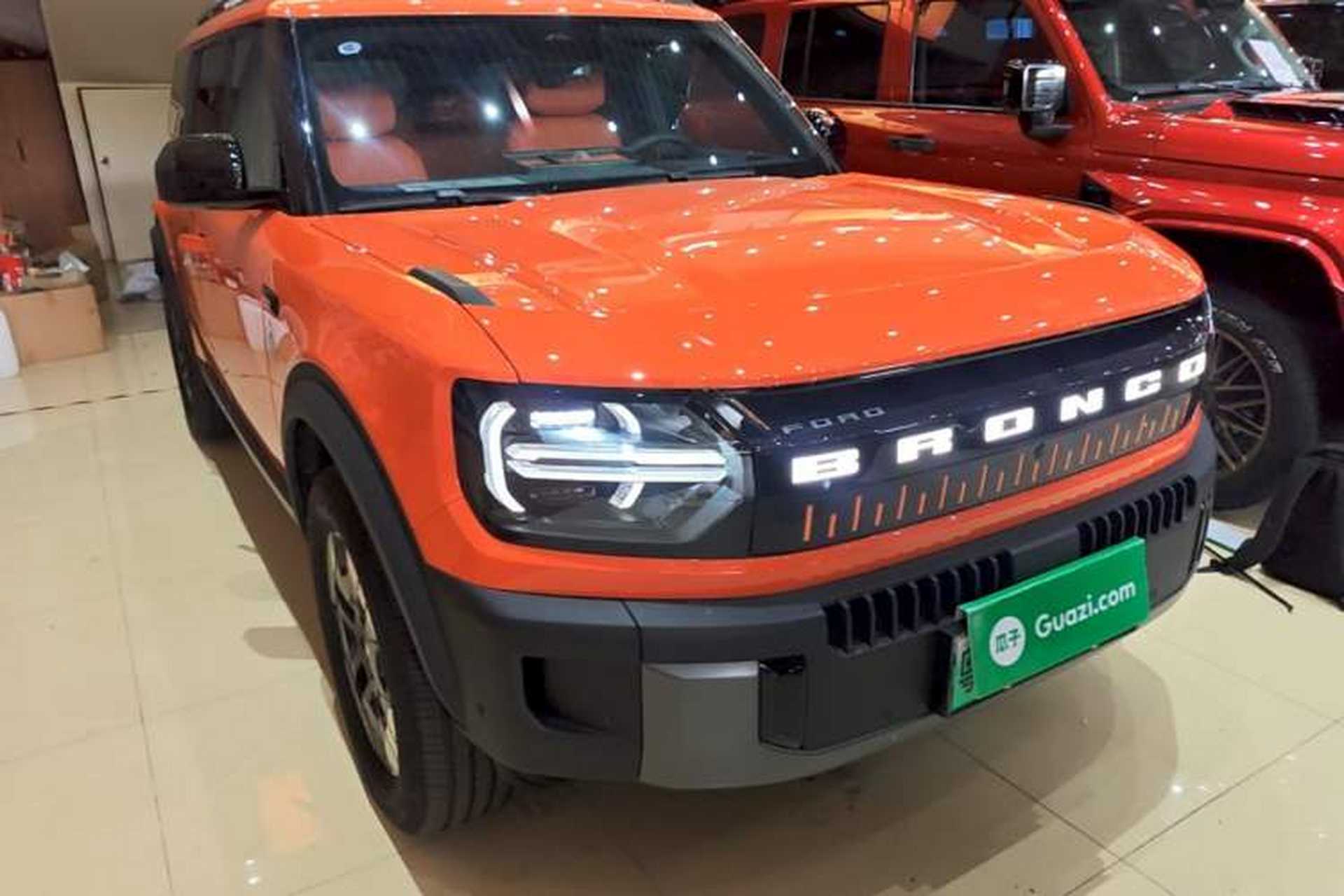 Used Ford Bronco 2026 Model Ink Diamond Range-Extended Exterior 1