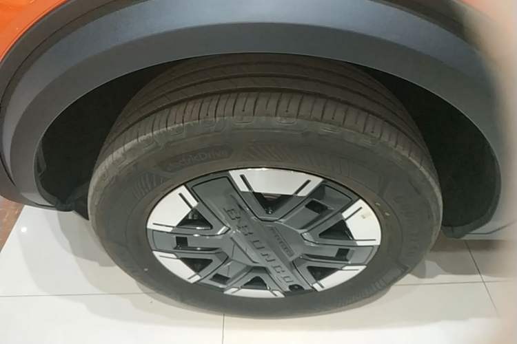 Used Ford Bronco 2026 Model Long Beach Range-Extended Version Exterior 4