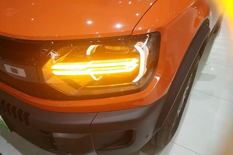 Used Ford Bronco 2026 Model Long Beach Range-Extended Version Left Front Headlight