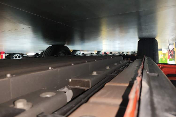 Used Ford Bronco 2026 Model Ink Diamond Range-Extended Left Side Sill