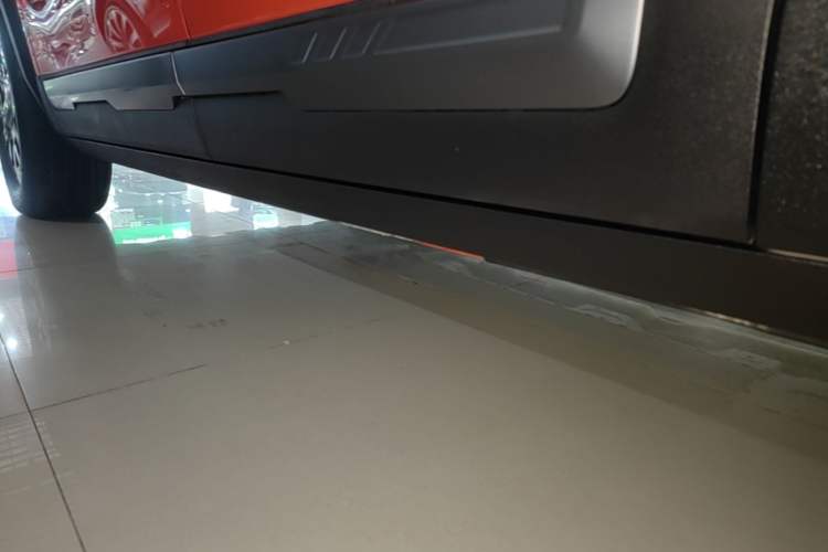 Used Ford Bronco 2026 Model Long Beach Range-Extended Version Left Side Sill