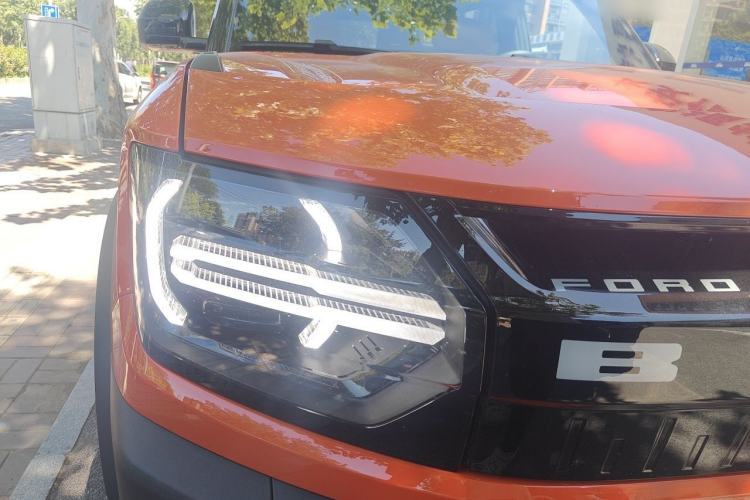 Used Ford Bronco 2026 Model Long Beach Range-Extended Version Right Front Headlight
