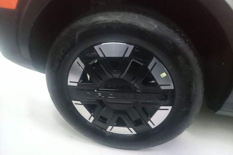 Used Ford Bronco 2026 Model Long Beach Range-Extended Version Right Rear Wheel Hub