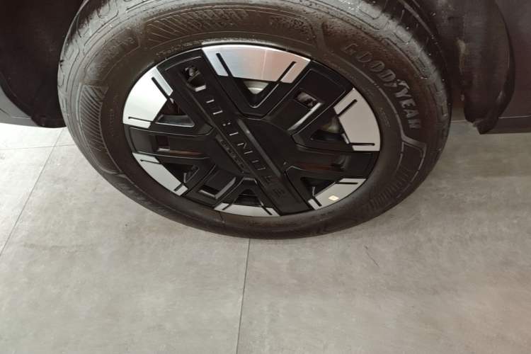 Used Ford Bronco 2026 Model Long Beach Range-Extended Version Right Rear Wheel Hub