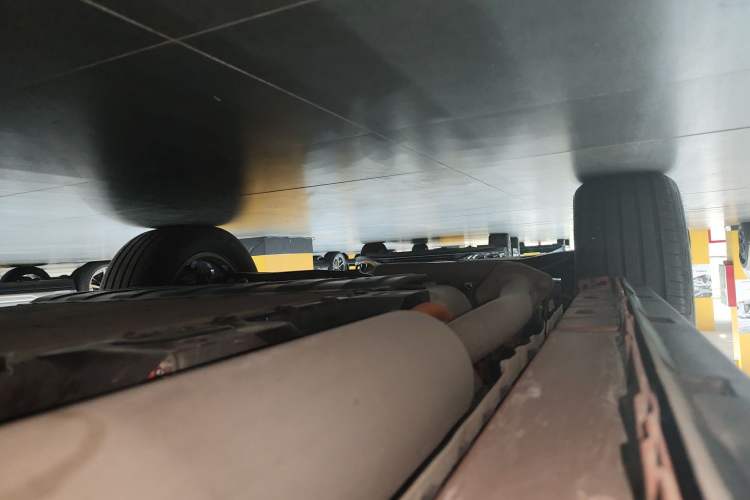 Used Ford Bronco 2026 Model Ink Diamond Range-Extended Right Side Sill