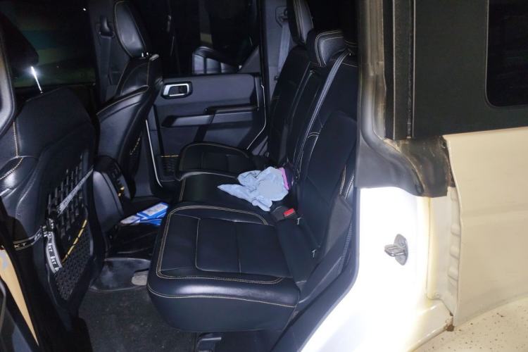 Used Ford Bronco 2026 Model, 2.3T, Huang Di Left Rear Seat