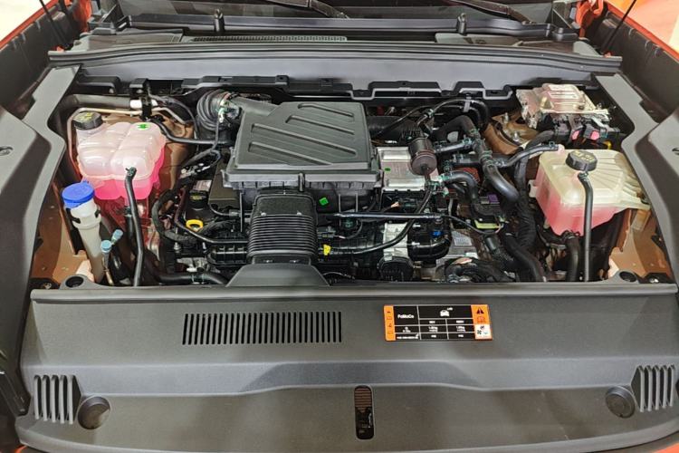 Used Ford Bronco 2026 Model Ink Diamond Range-Extended Engine Bay