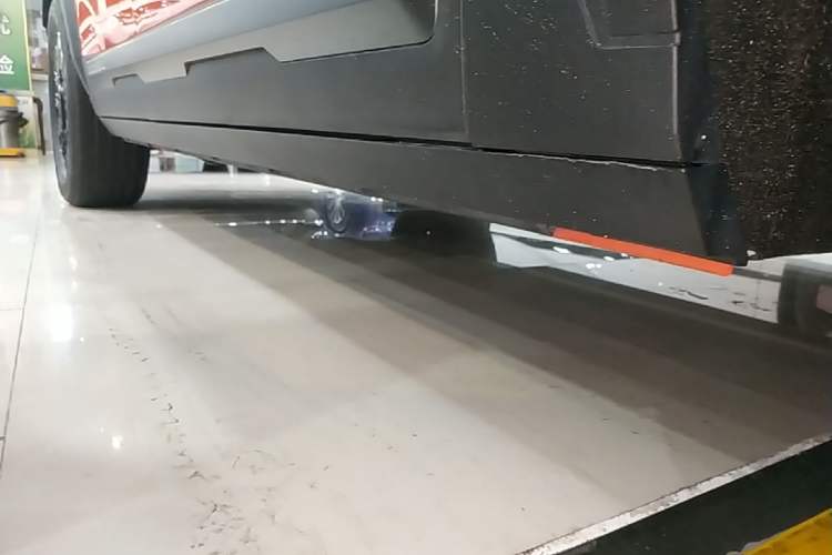 Used Ford Bronco 2026 Model Long Beach Range-Extended Version Right Side Sill