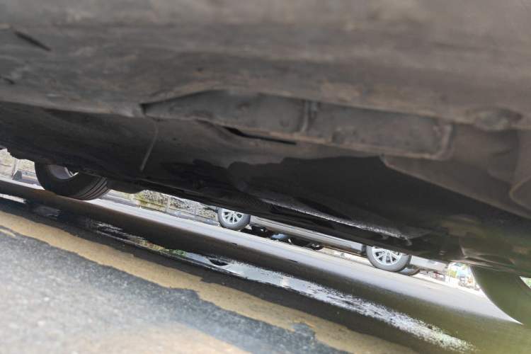 Used Ford C-MAX 2017 2.0L Energi (Imported) Chassis Front Right