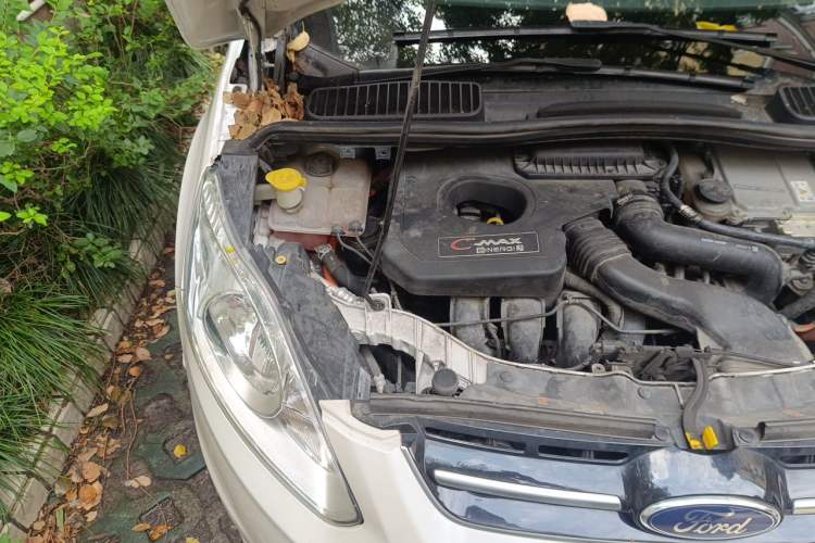 Used Ford C-MAX 2017 2.0L Energi (Imported) Engine Bay Right