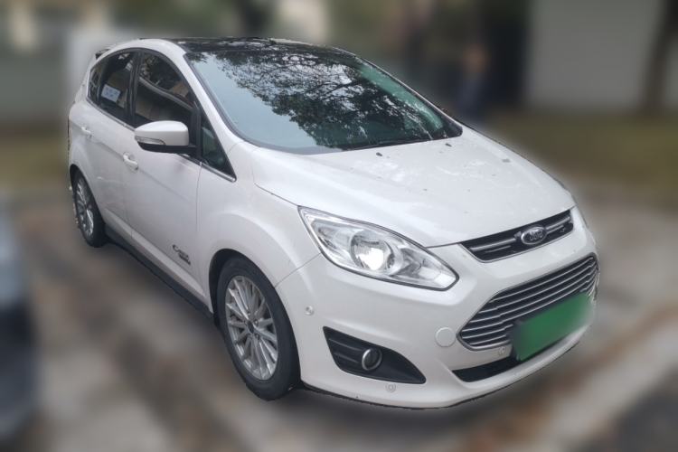Used Ford C-MAX 2017 2.0L Energi (Imported) Front Right 45 Deg