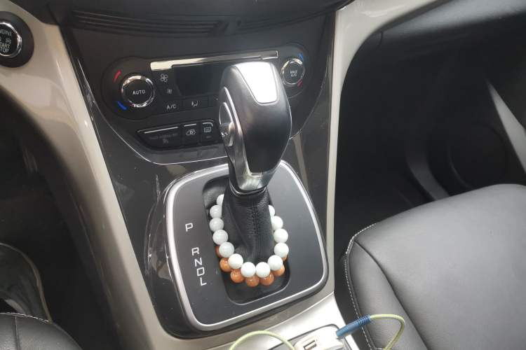 Used Ford C-MAX 2017 2.0L Energi (Imported) Gear Lever