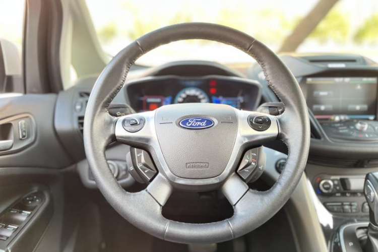Used Ford C-MAX 2017 2.0L Energi (Imported) Interior 10