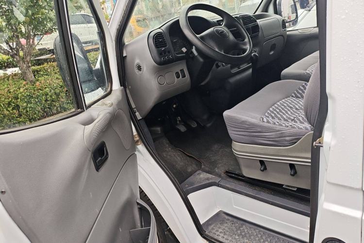 Used Ford Classic Transit 2013 2.8T Facelifted Diesel Van - Short Wheelbase Mid-Roof Model JX493ZLQ4 Interior 2