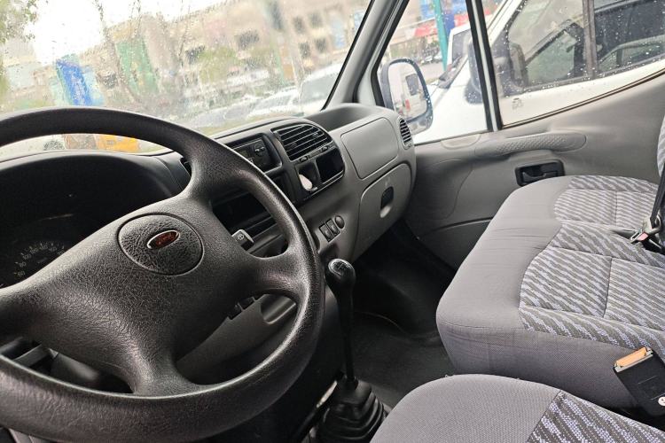 Used Ford Classic Transit 2013 2.8T Facelifted Diesel Van - Short Wheelbase Mid-Roof Model JX493ZLQ4 Interior 5