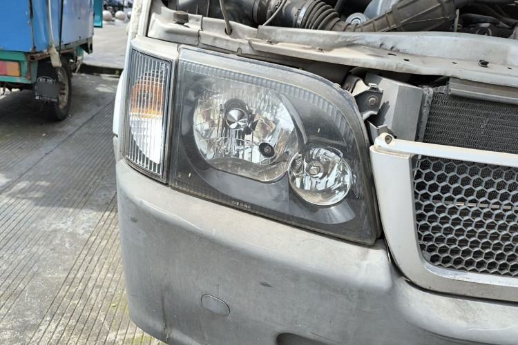 Used Ford Classic Transit 2009 2.8T Diesel Multi-Function Long-Wheelbase Mid-Roof JX493ZLQ3 Right Front Headlight