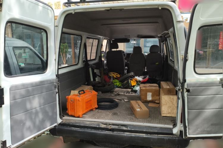 Used Ford Classic Transit  Trunk