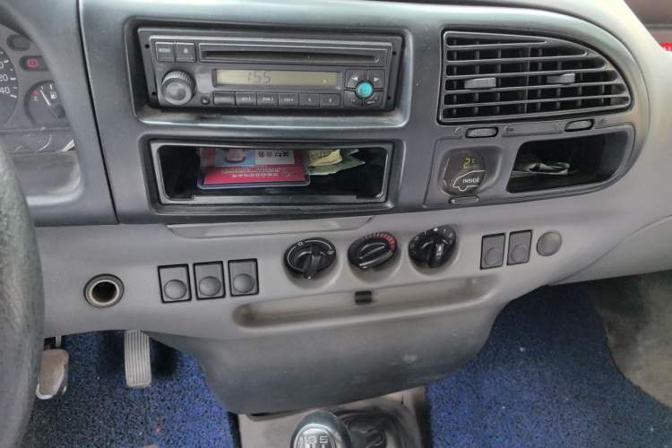 Used Ford Classic Transit 2009 2.8T Diesel Multi-Function Short Wheelbase Mid-Roof JX493ZLQ3 Audio And AC Panel
