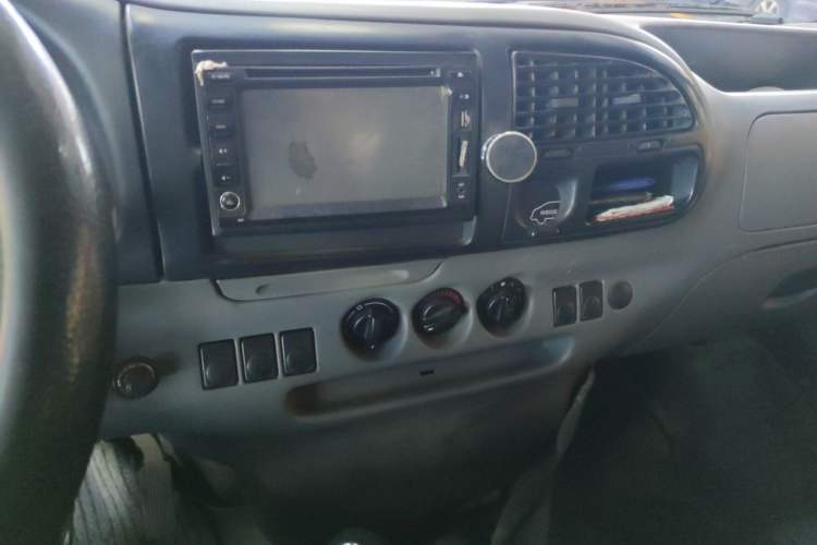 Used Ford Classic Transit 2009 2.8T Diesel Multi-Function Short Wheelbase Mid-Roof JX493ZLQ3 Audio And AC Panel