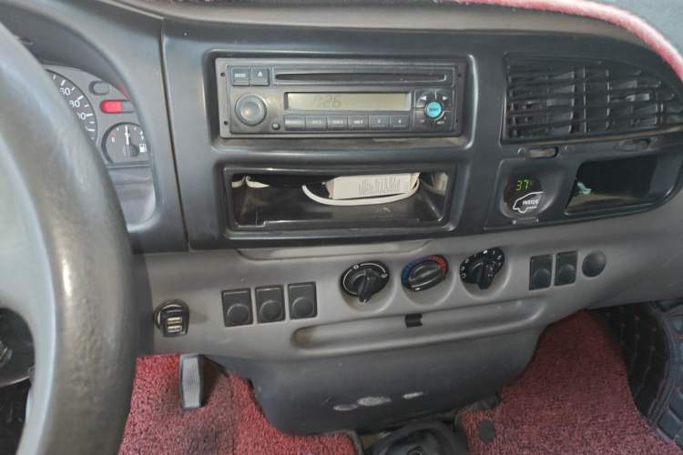 Used Ford Classic Transit 2009 2.8T Diesel Multi-Function Short-Wheelbase Low-Roof JX493ZLQ3 Audio And AC Panel