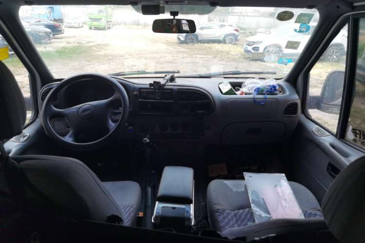 Used Ford Classic Transit 2009 2.8T Diesel Multi-Function Short Wheelbase Mid-Roof JX493ZLQ3 Center Console