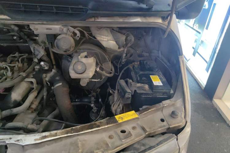 Used Ford Classic Transit 2009 2.8T Diesel Multi-Function Short Wheelbase Mid-Roof JX493ZLQ3 Engine Bay Left
