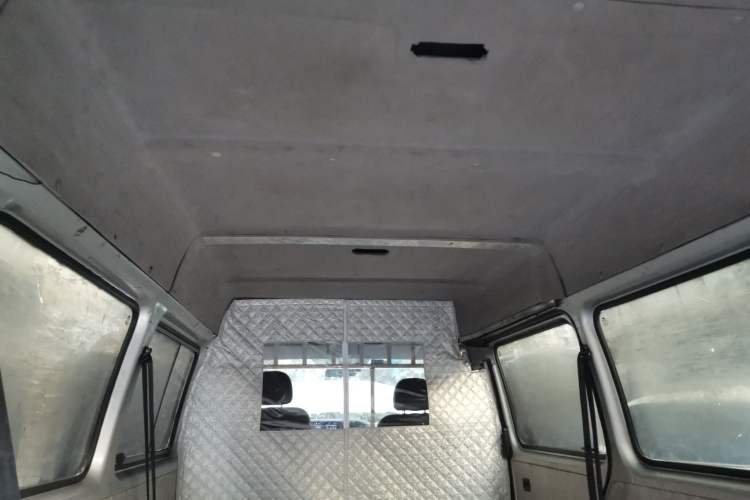 Used Ford Classic Transit 2009 2.4L Gasoline Multi-Function Long-Wheelbase Mid-Roof 4G64S4N Headliner