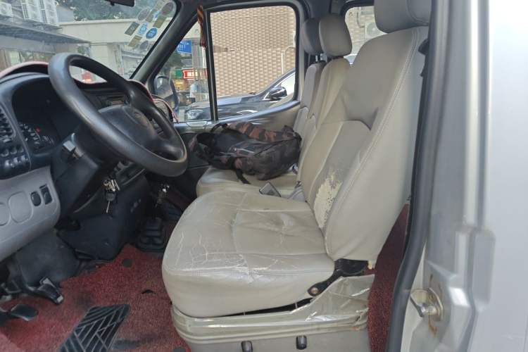 Used Ford Classic Transit 2009 2.8T Diesel Multi-Function Short-Wheelbase Low-Roof JX493ZLQ3 Left Front Seat