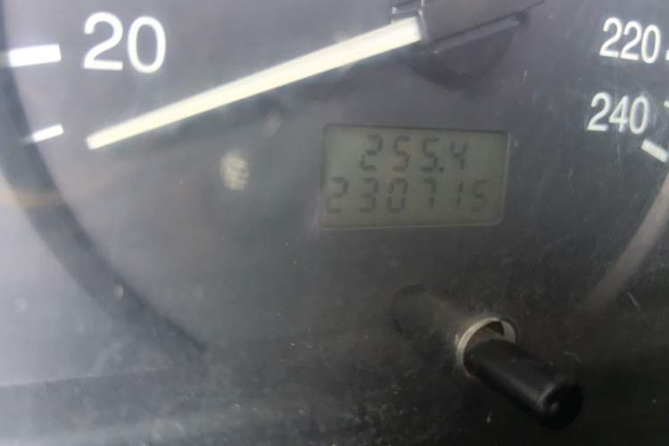 Used Ford Classic Transit 2009 2.8T Diesel Multi-Function Short Wheelbase Mid-Roof JX493ZLQ3 Odometer Close Up