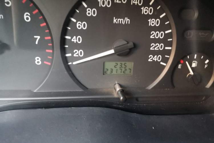 Used Ford Classic Transit 2009 2.4L Gasoline Multi-Function Long-Wheelbase Mid-Roof 4G64S4N Odometer Close Up