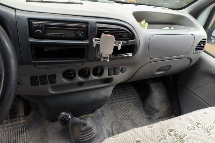 Used Ford Classic Transit 2009 2.8T Diesel Multi-Function Long-Wheelbase Mid-Roof JX493ZLQ3 Audio And AC Panel