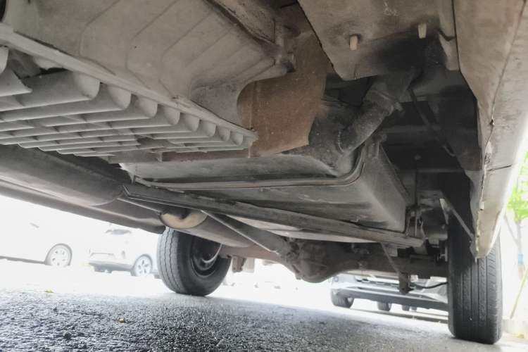 Used Ford Classic Transit 2009 2.4L Gasoline Multi-Function Short Wheelbase Mid-Roof 4G64S4N Chassis Front Left