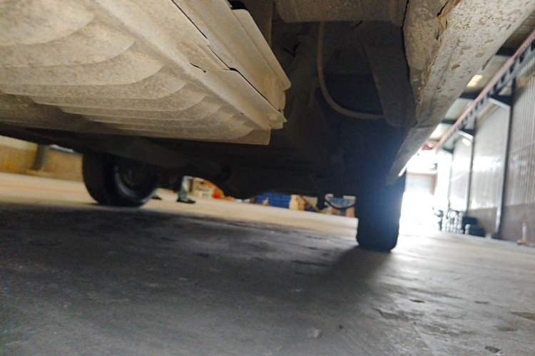 Used Ford Classic Transit 2009 2.8T Diesel Standard Version Short Wheelbase Low Roof – JX493ZLQ3 Chassis Front Left