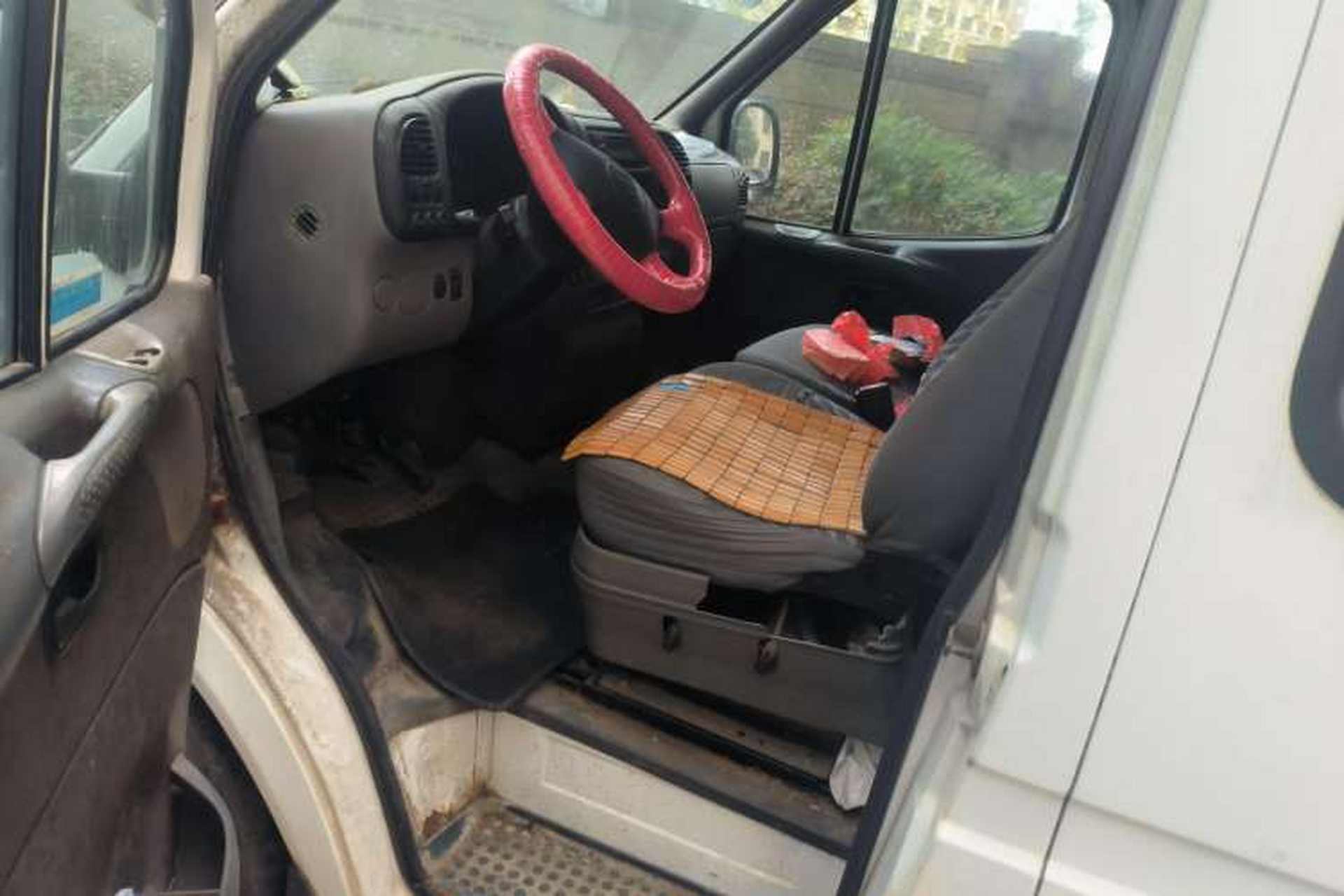 Used Ford Classic Transit 2009 2.8T Diesel Multi-Function Short Wheelbase Mid-Roof JX493ZLQ3 Driver Seat