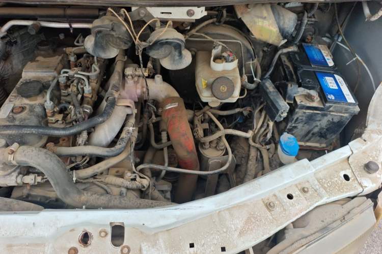 Used Ford Classic Transit 2009 2.8T Diesel Standard Version Short Wheelbase Mid-Roof JX493ZLQ3 Engine Bay Left
