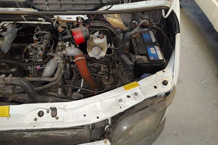 Used Ford Classic Transit 2009 2.8T Diesel Standard Version Short Wheelbase Low Roof – JX493ZLQ3 Engine Bay Left