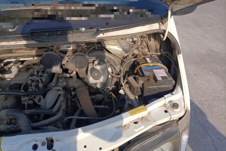 Used Ford Classic Transit 2009 2.8T Diesel Standard Version Short Wheelbase Mid-Roof JX493ZLQ3 Engine Bay Left