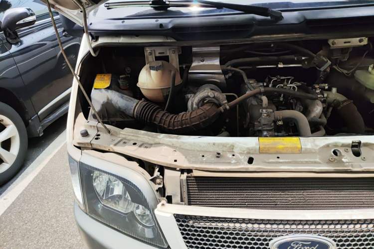 Used Ford Classic Transit 2009 2.8T Diesel Standard Version Short Wheelbase Mid-Roof JX493ZLQ3 Engine Bay Right
