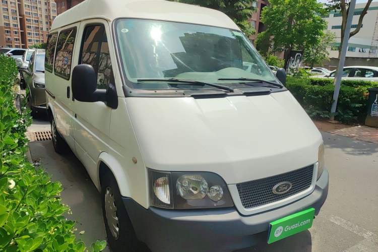 Used Ford Classic Transit 2009 2.8T Diesel Multi-Function Short Wheelbase Mid-Roof JX493ZLQ3 Front Right 45 Deg
