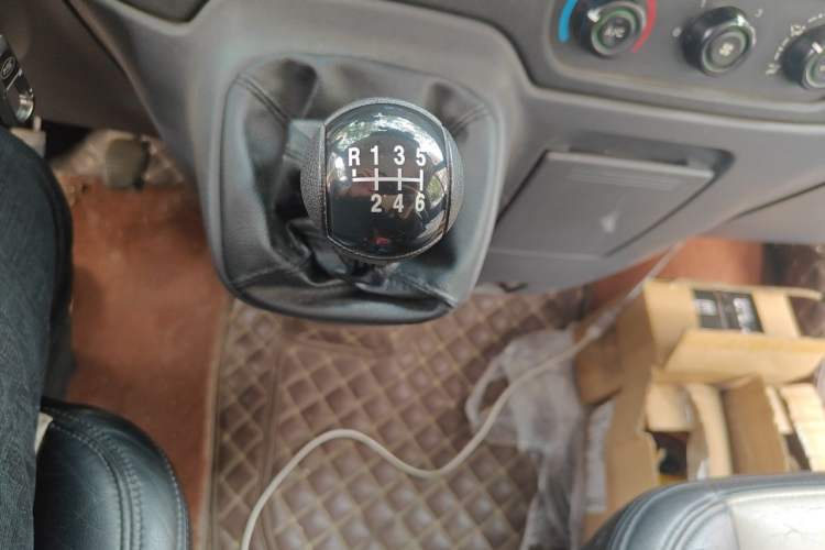 Used Ford Classic Transit  Gear Lever
