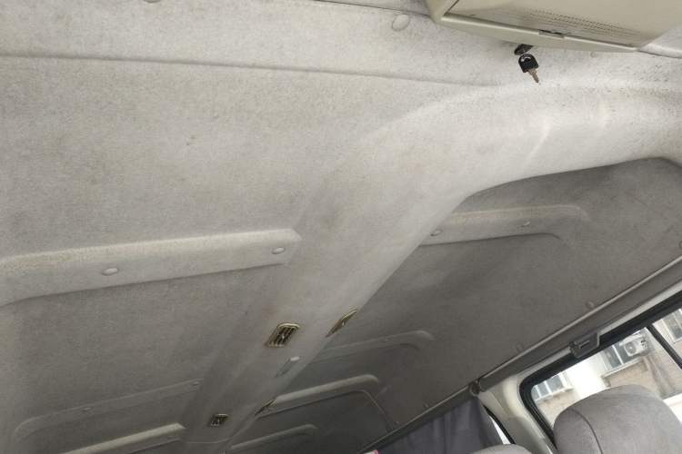 Used Ford Classic Transit 2009 2.8T Diesel Rear Single Tire Extended Wheelbase Mid-Roof Configuration – JX493ZLQ3 Headliner