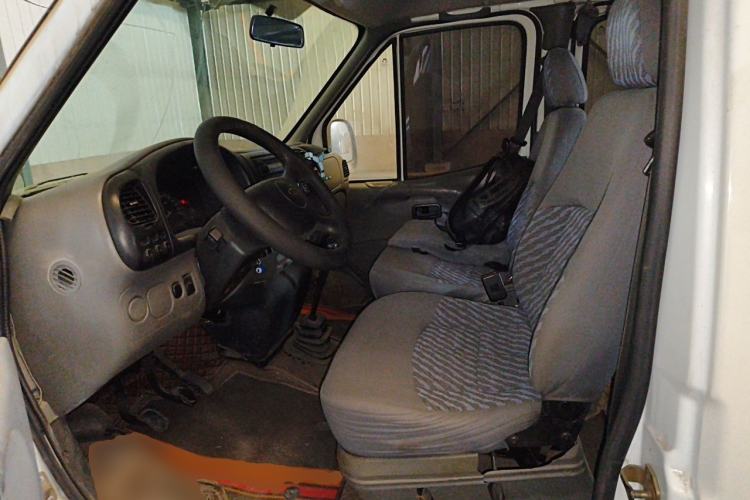Used Ford Classic Transit 2009 2.8T Diesel Standard Version Short Wheelbase Low Roof – JX493ZLQ3 Left Front Seat