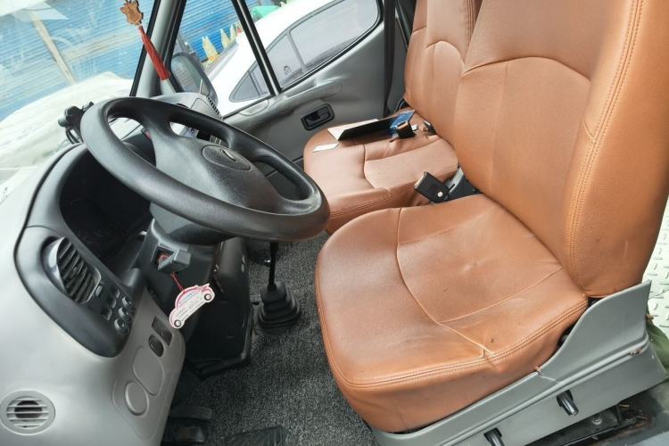 Used Ford Classic Transit 2009 2.8T Diesel Standard Version Short Wheelbase Mid-Roof JX493ZLQ3 Left Front Seat