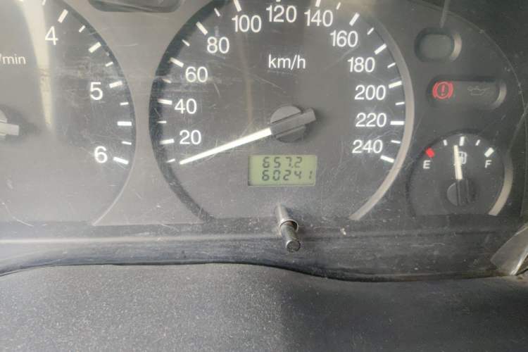 Used Ford Classic Transit 2009 2.8T Diesel Standard Version Short Wheelbase Mid-Roof JX493ZLQ3 Odometer Close Up