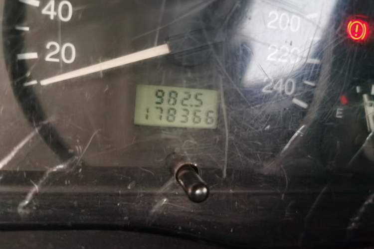Used Ford Classic Transit 2009 2.8T Diesel Multi-Function Long Wheelbase High-Roof JX493ZLQ3 Odometer Close Up