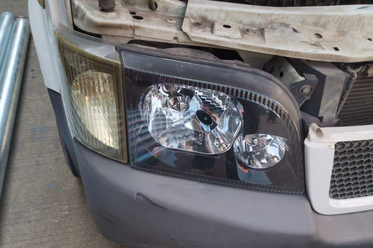 Used Ford Classic Transit 2009 2.8T Diesel Multi-Function Long-Wheelbase Mid-Roof JX493ZLQ3 Right Front Headlight